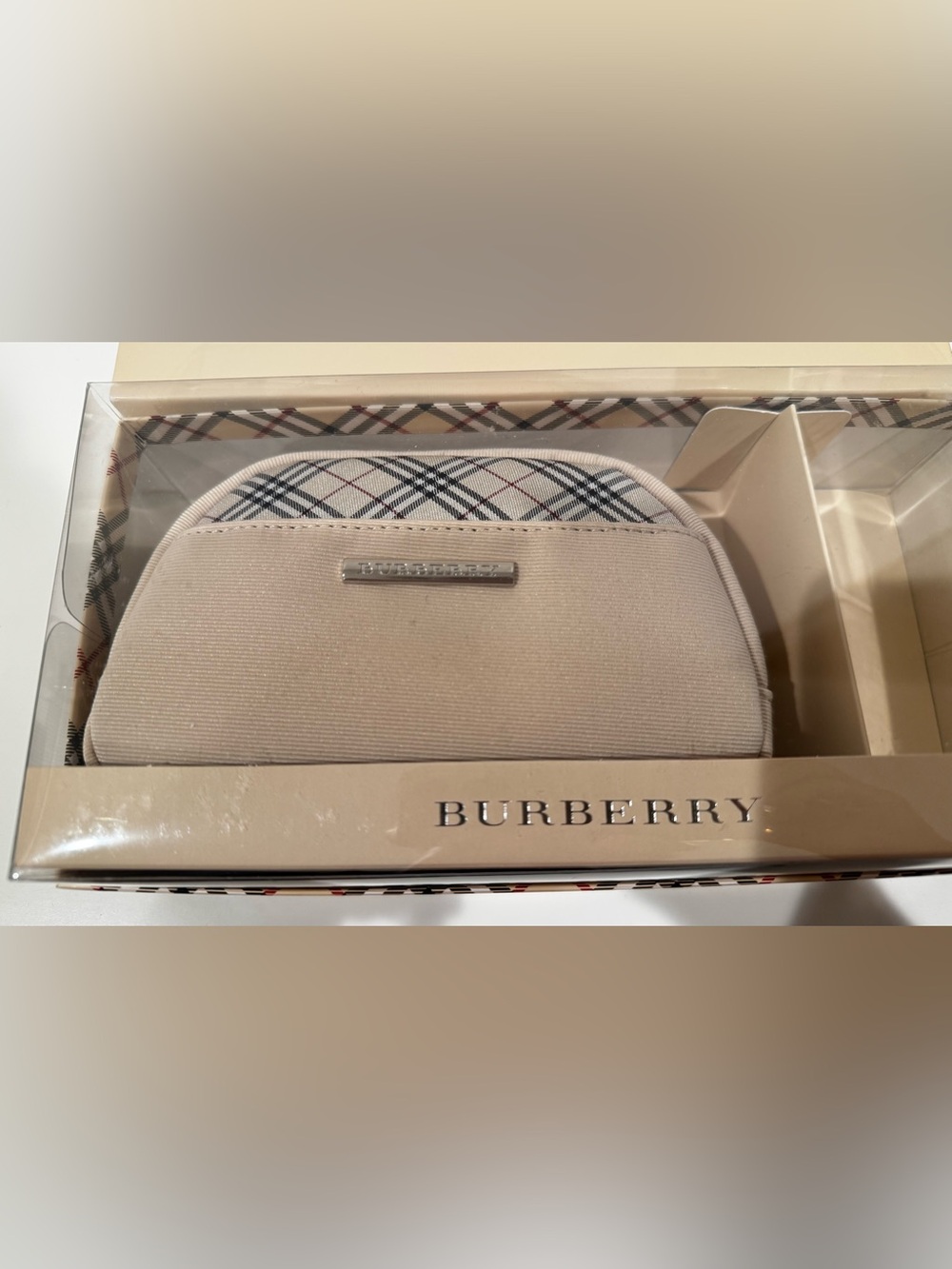 New Authentic Vintage Burberry Cosmetic Pouch Gift Box Set  Missing Handkerchief